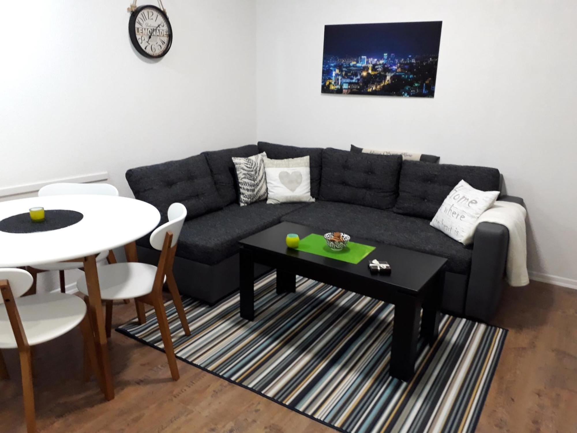 Apartment My Way ซาราเยโว ภายนอก รูปภาพ