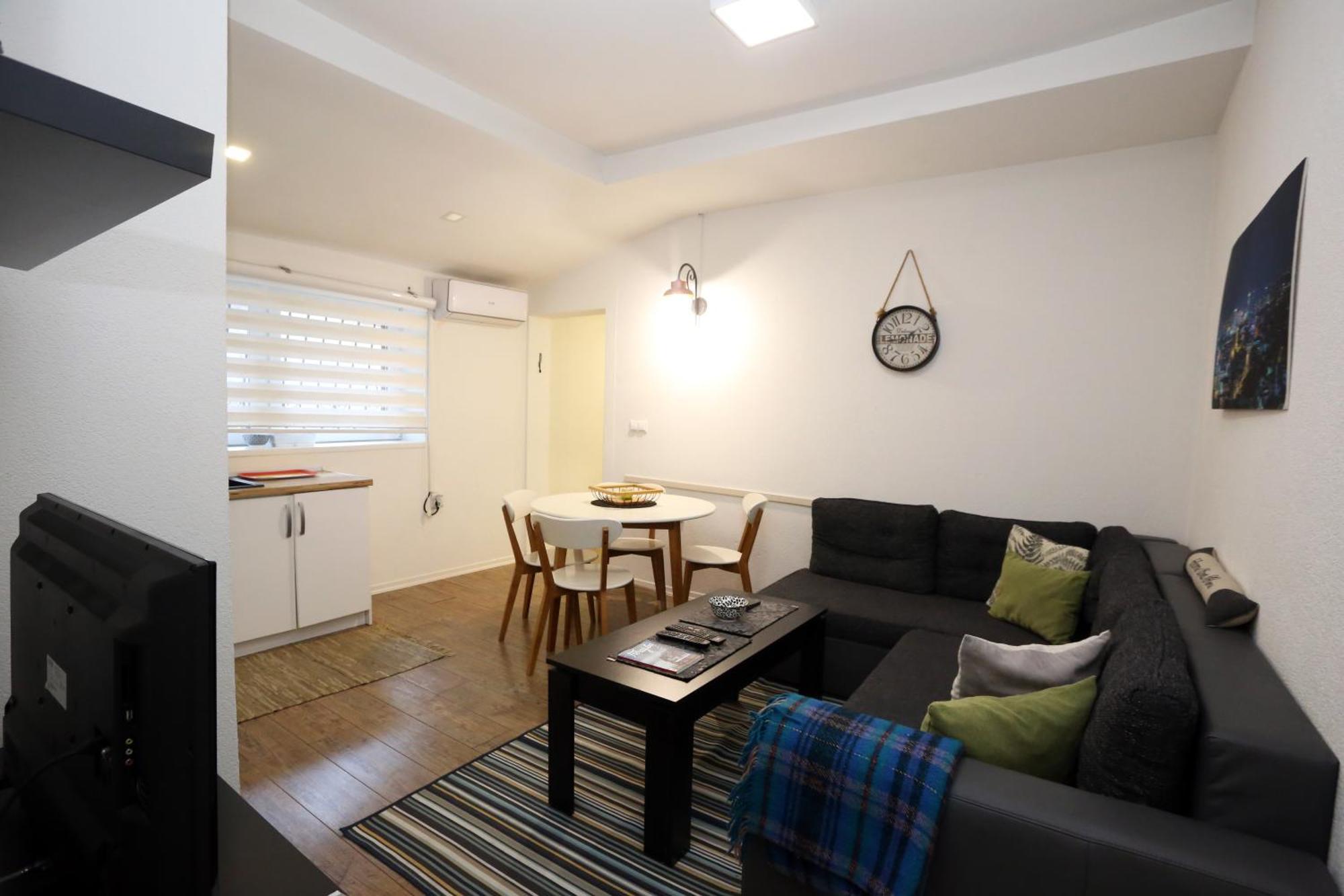 Apartment My Way ซาราเยโว ภายนอก รูปภาพ