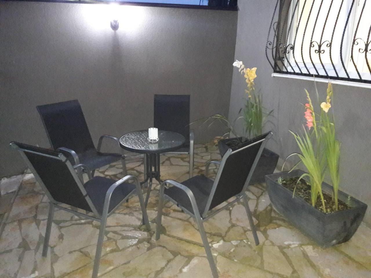 Apartment My Way ซาราเยโว ภายนอก รูปภาพ